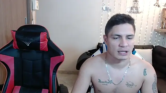 Snapshot of SaraClub_JY chatting on December 16, 3:11 am SaraClub JY online show from December 16, 3:11 am