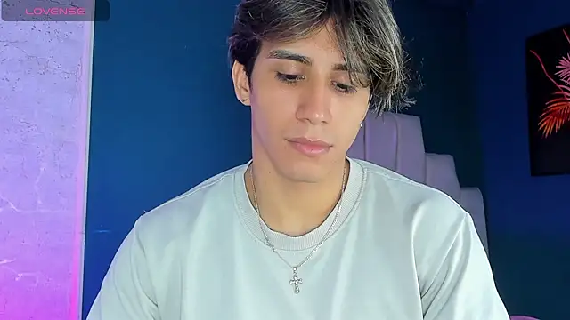 Snapshot of Allex_Cano chatting on October 12, 2:54 am Allex Cano online show from October 12, 2:54 am