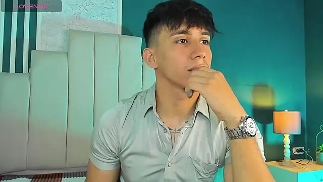 Allex Cano online show from November 25, 6:52 pm