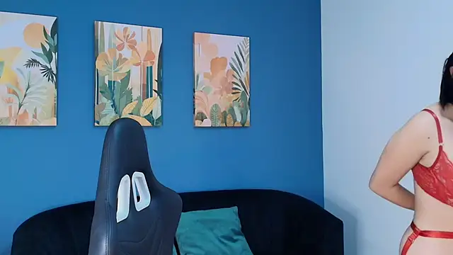 Zamira Taylor online show from November 14, 11:13 pm