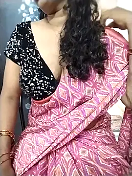 Snapshot of suthas99 chatting on November 8, 6:02 am suthas99 online show from November 8, 6:02 am