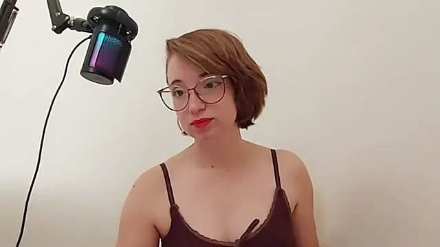 Snapshot of Elise_Nyx chatting on October 3, 1:19 pm Elise Nyx online show from October 3, 1:19 pm