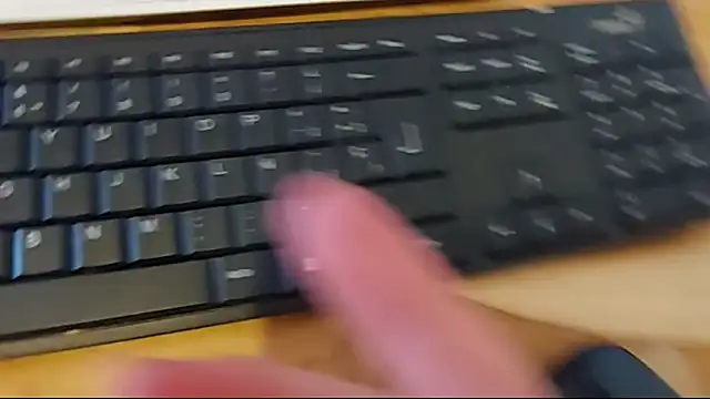 Snapshot of Elise_Nyx chatting on November 19, 1:33 pm Elise Nyx online show from November 19, 1:33 pm