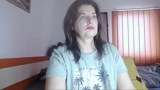 ExtasyMature online show from October 28, 6:39 am