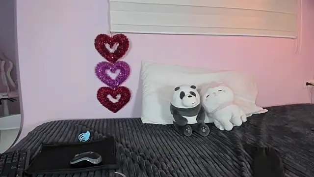 emily sweett24 online show from March 11, 12:28 pm