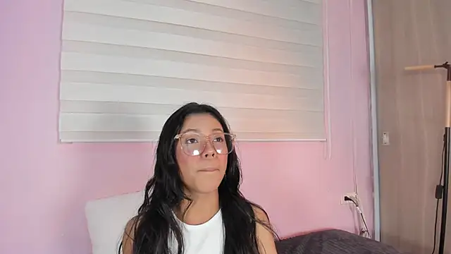 emily sweett24 online show from March 15, 12:13 pm