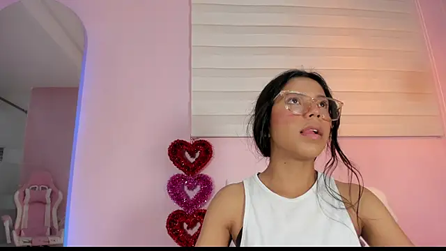 emily sweett24 online show from March 18, 12:14 pm