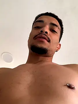 eross chipre  online show from November 5, 9:48 pm