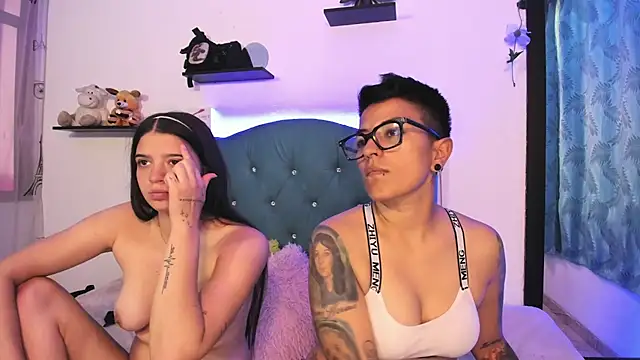 Snapshot of Ary_zakura chatting on March 11, 4:40 pm Ary zakura online show from March 11, 4:40 pm