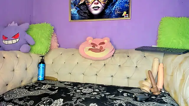 Snapshot of amydelahozgomez chatting on November 27, 12:35 am amydelahozgomez online show from November 27, 12:35 am