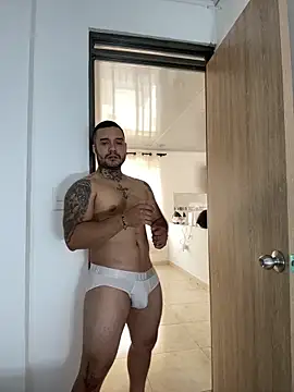 Angelgarcia  online show from February 28, 7:35 pm