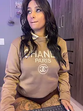 Ashly hills online show from May 1, 3:11 am