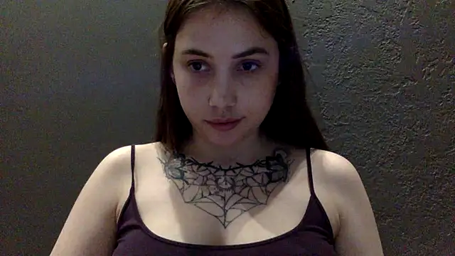 bysinka18 online show from April 17, 7:28 pm