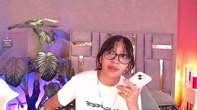 Snapshot of Tyla_Ks chatting on September 20, 7:48 pm Tyla Ks online show from September 20, 7:48 pm