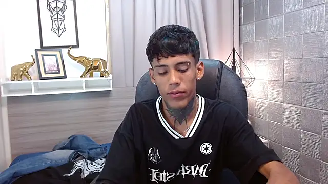 RyanKing19 online show from October 7, 3:25 am