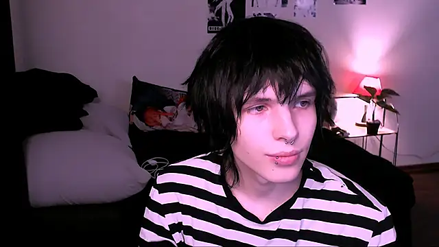 Snapshot of timi-moon chatting on November 16, 11:49 am timi-moon online show from November 16, 11:49 am