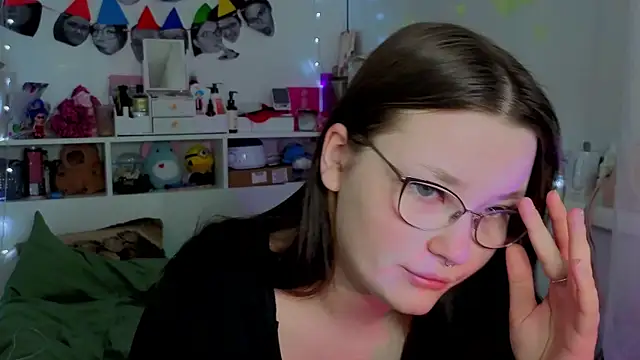 Snapshot of milliedoll chatting on October 20, 6:03 am milliedoll online show from October 20, 6:03 am