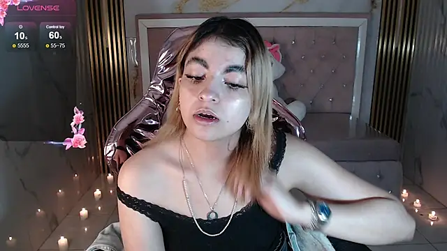 lili conor s online show from September 17, 3:30 am