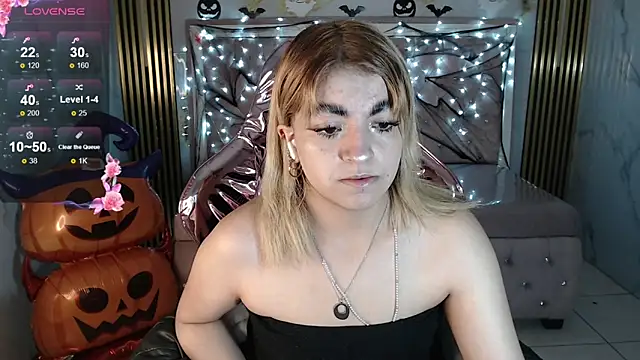 lili conor s online show from October 9, 3:48 am