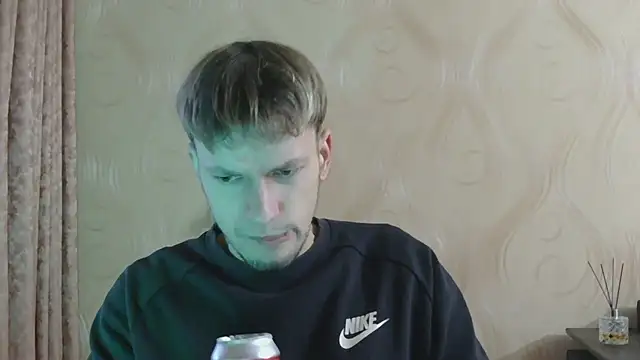 Snapshot of frama666 chatting on November 7, 2:39 pm frama666 online show from November 7, 2:39 pm