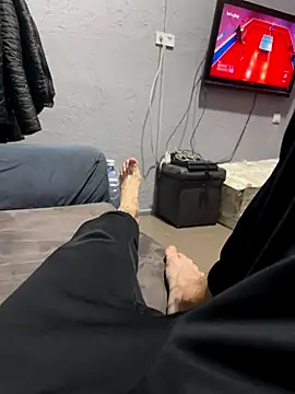 Snapshot of frama666 chatting on December 4, 5:32 pm frama666 online show from December 4, 5:32 pm