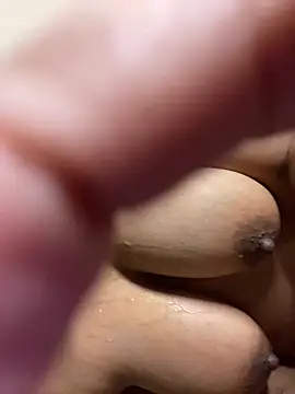 Snapshot of isha_sassy chatting on March 15, 11:28 pm isha sassy online show from March 15, 11:28 pm