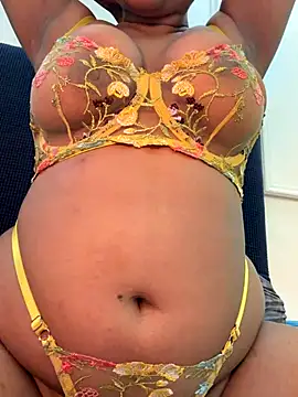 Snapshot of isha_sassy chatting on November 26, 5:36 pm isha sassy online show from November 26, 5:36 pm