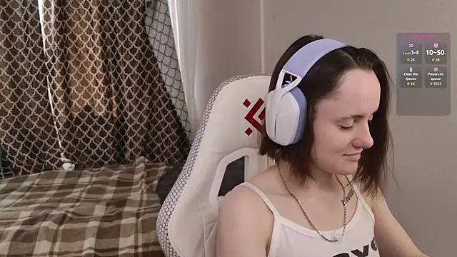 Luna Loveee online show from September 14, 5:06 am