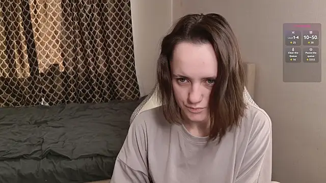 Luna Loveee online show from September 24, 5:00 am