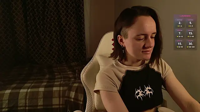 Luna Loveee online show from October 10, 5:06 am