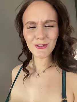 Snapshot of NatalyRose_ chatting on October 10, 4:33 am NatalyRose online show from October 10, 4:33 am