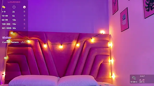 Snapshot of innocenthazel chatting on September 20, 2:56 am innocenthazel online show from September 20, 2:56 am