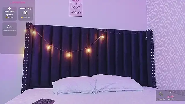 Snapshot of innocenthazel chatting on October 9, 12:30 am innocenthazel online show from October 9, 12:30 am