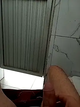 magrinhogostoso696 online show from September 26, 8:24 pm