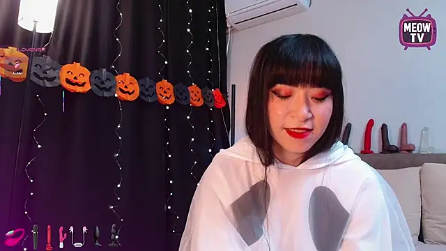 miyakimi0101 online show from October 30, 12:23 am