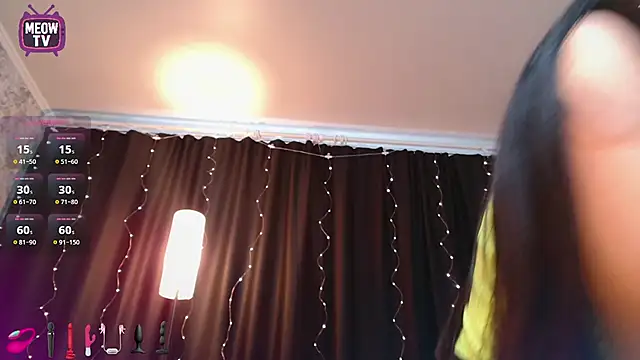 miyakimi0101 online show from February 17, 3:36 am