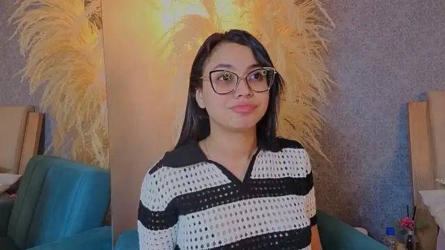 Lucia Brown  online show from March 20, 2:22 pm