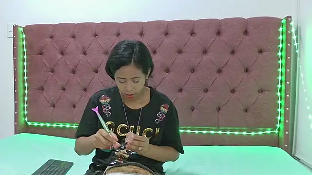 couple hotfox online show from March 22, 1:22 am