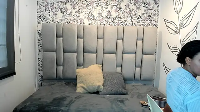 Snapshot of Natasha_rose__ chatting on October 13, 7:25 pm Natasha rose online show from October 13, 7:25 pm