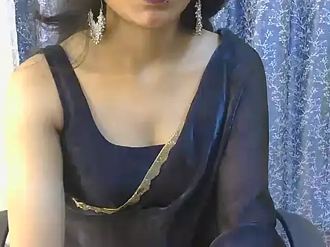 Snapshot of Cute_Pihu01 chatting on November 29, 4:21 pm Cute Pihu01 online show from November 29, 4:21 pm