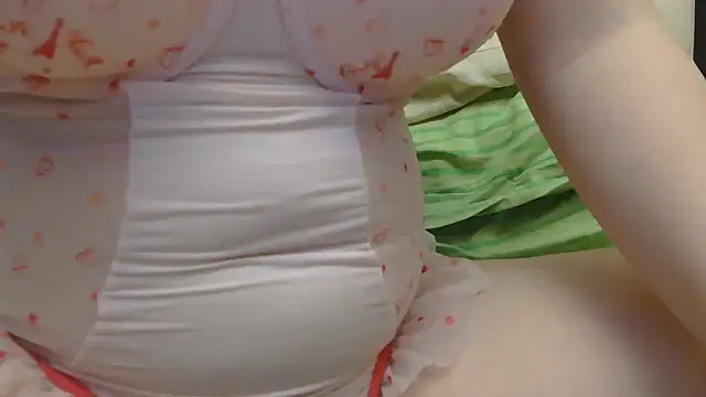 Snapshot of hotwifehalebora chatting on November 4, 11:42 am hotwifehalebora online show from November 4, 11:42 am