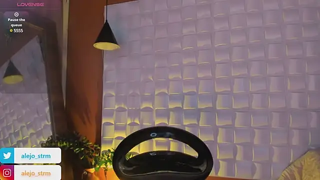 AlejandroStormm online show from March 19, 11:57 pm