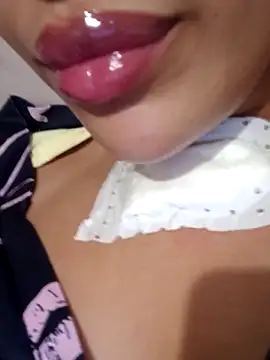 Sexlove1xo online show from October 29, 1:13 pm