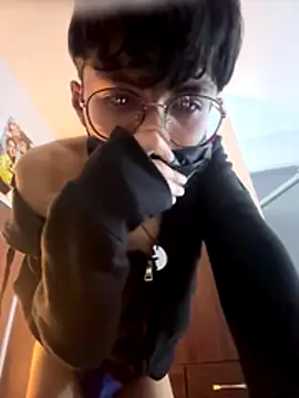 twinkperu18 online show from October 26, 2:17 am