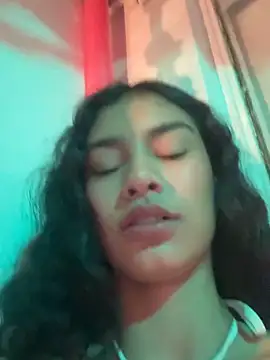 Snapshot of Anniie__Evans chatting on October 17, 6:32 pm Anniie Evans online show from October 17, 6:32 pm