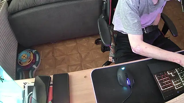 DerGeileLoveboy online show from November 1, 12:40 pm