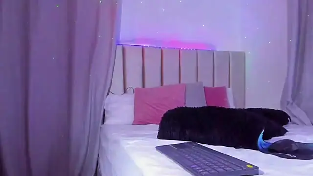 Anaroussew02 online show from November 23, 5:51 am