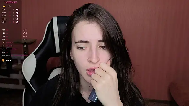 Snapshot of reaiss chatting on November 25, 4:56 am reaiss online show from November 25, 4:56 am