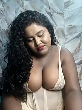 Snapshot of horny_diana chatting on September 20, 5:25 pm horny diana online show from September 20, 5:25 pm