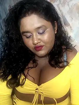 Snapshot of horny_diana chatting on December 4, 6:49 pm horny diana online show from December 4, 6:49 pm